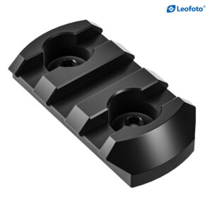 Leofoto MLP-40 Picatinny-rail schuin bovenaanzicht van de 40mm rail met 3 Picatinny-slots