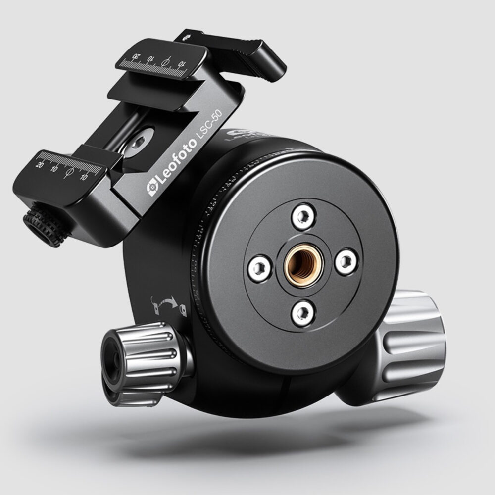 Leofoto LH-47 Balhoofd onderaanzicht met 3/8-inch aansluiting en bevestigingsplaat
